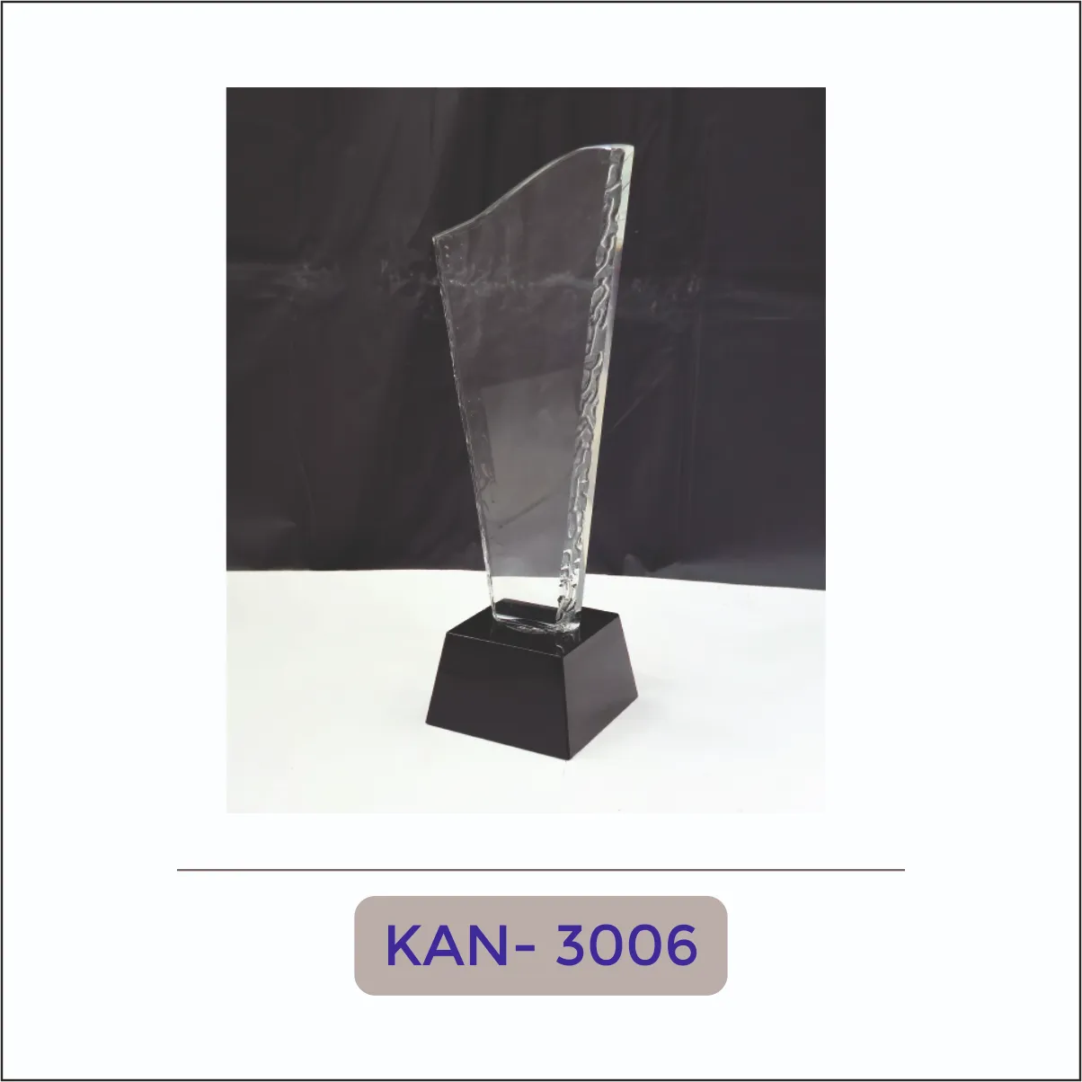 Crystal Sail Award - KAN-3006